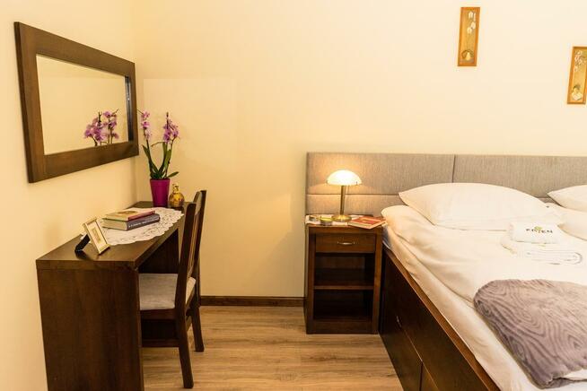 Dom i Pensjonat Seniora Eden Maniowy