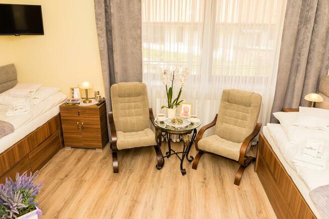 Dom i Pensjonat Seniora Eden Maniowy