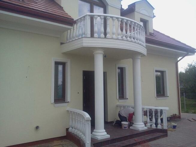 Tralki betonowe na schody, balkon, taras proste i łukowate,