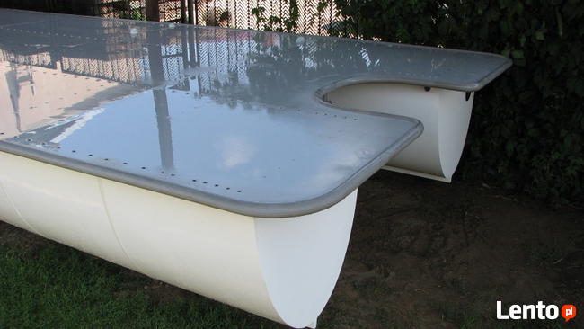 Podstawa (baza) katamaranu pod zabudowę typu hausboat.