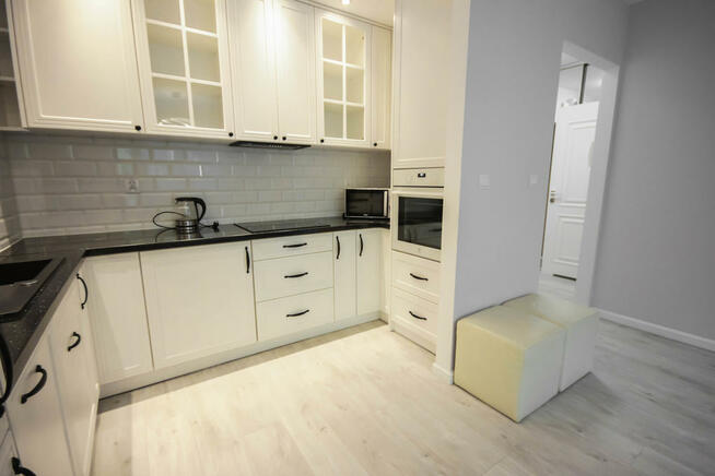 Wielicka 42B, 2 pokoje