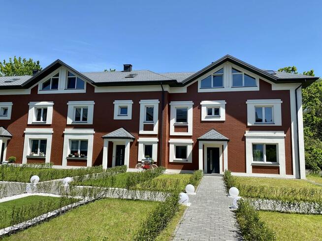 Dom pod Warszawą - Dębowy Park Rezydencje