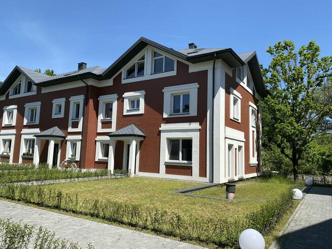 Dom pod Warszawą - Dębowy Park Rezydencje