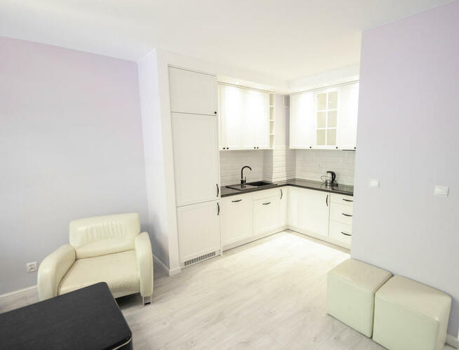 Wielicka 42B, 2 pokoje