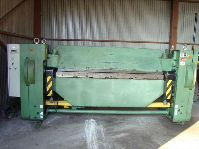 Zaginarka mechaniczna KM-6x2000 Ozamech2007r.