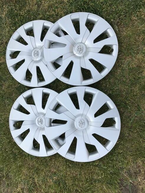 Kołpak kołpaki 15 do TOYOTA Yaris Auris Aygo Verso