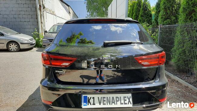 Przyciemnianie lamp tylnich szyb ozonowanie aut kraków