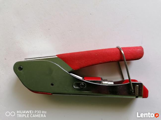 Zaciskarka wtyków F-RG, 6,RG 59. TV Sat.