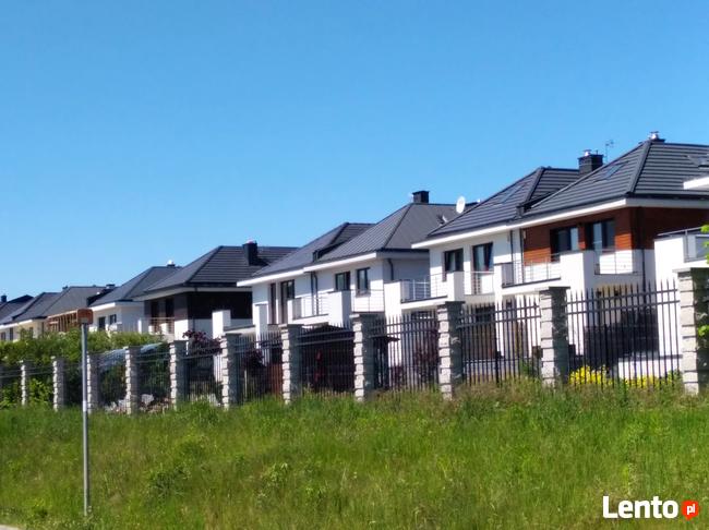 Dom szeregow. Osiedle Południowe. Kielce Dyminy.