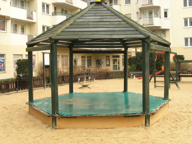 Zadaszenie na taras witryny rolety markizy z plandeki folii