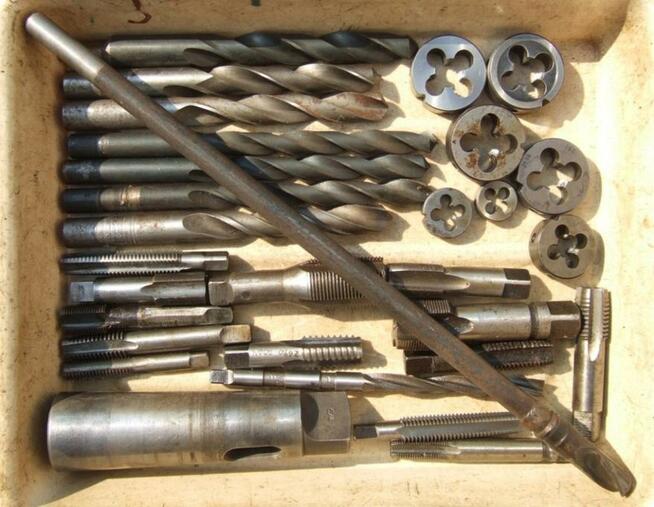 GWINTOWNIK M10x1 M 10 1 1,25 0,75 1,5 ZSRR FWP Vis