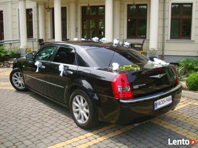 Auto, Limuzyna do ślubu. Chrysler 300C. SZCZECIN.