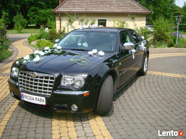 Auto, Limuzyna do ślubu. Chrysler 300C. SZCZECIN.