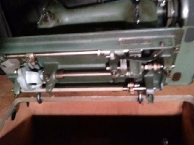 Maszyna do szycia Husqvarna, antyk, 1916 r, 390 zł.