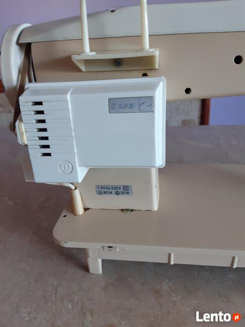 Maszyna do szycia Predom Łucznik 451 Walizkowa