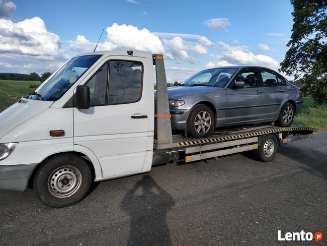 Autolaweta Transport auto laweta Przeprowadzki +48507017795