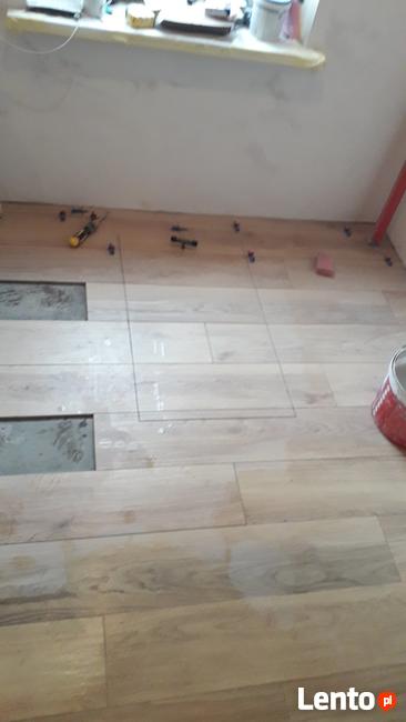 Włazy do piwnicy , do podłogi