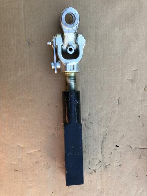 Wieszak kompletny New Holand