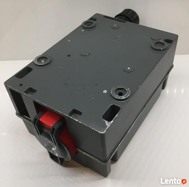 Zabytkowy Niemiecki włącznik 3 fazowy 32A GRIMMA