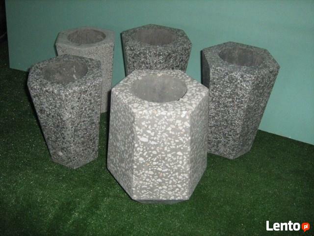 Wazony lastrikowe - cmentarne