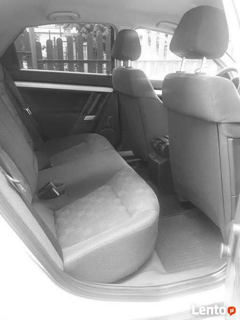 Przewóz osób i transport przesyłek w całej PL i UE