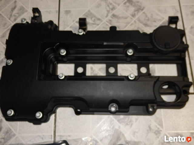 Pokrywa zaworów - odma Opel - Nowa wraz z uszczelka