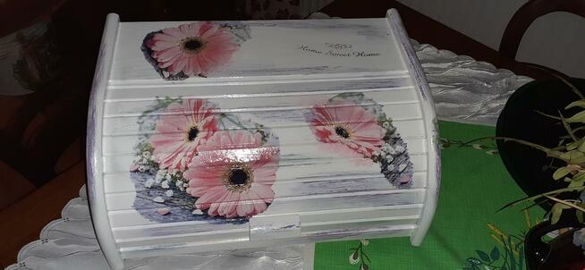 Chlebak drewniany zdobiony decoupage