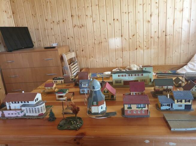 Kolejka, makieta Faller