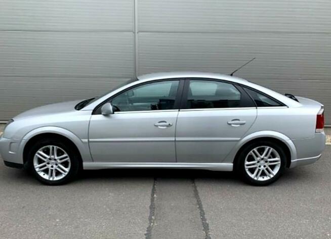 Przewóz osób oraz rzeczy-komfortowo, bezpiecznie i tanio.