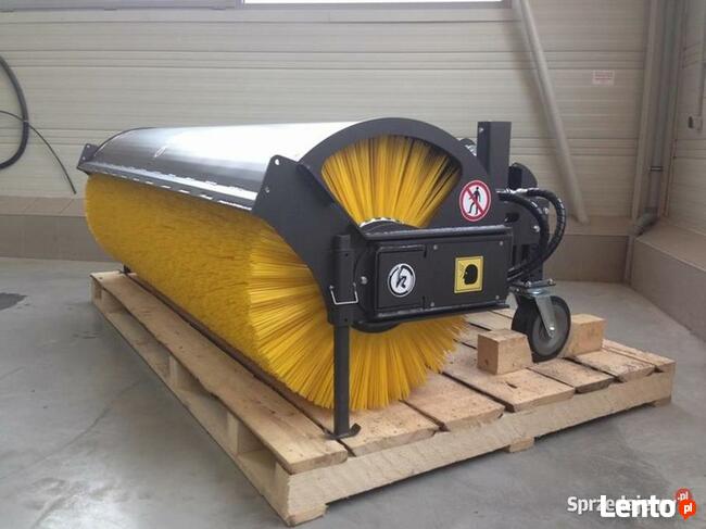 Odmiatarka hydrauliczna Kovaco do koparko-ładowarek