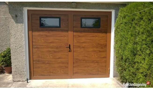 Brama garażowa dwuskrzydłowa 40mm OCIEPLANA Bielsko-Biała