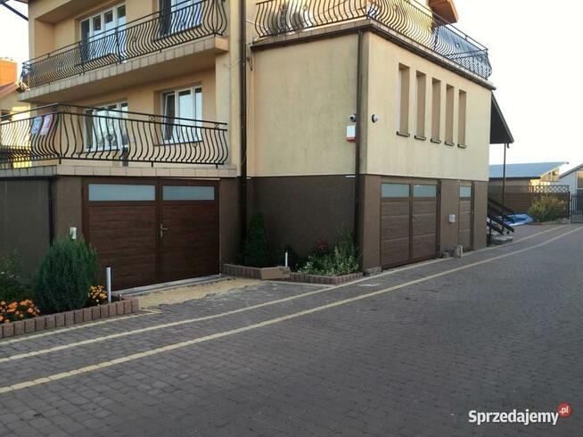 Brama garażowa dwuskrzydłowa 40mm OCIEPLANA Gliwice