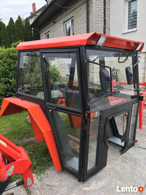 Kabina Ciągnikowa C-360 z błotnikami i oświetleniem w cenie