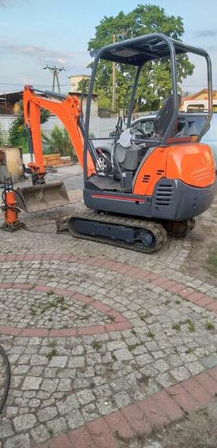 Oferujemy tanie i solidne usługi koparką | Koparka Glogow