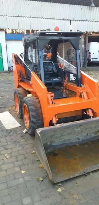 Oferujemy tanie i solidne usługi koparką | Koparka Glogow