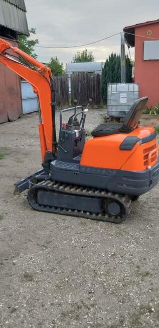 Oferujemy tanie i solidne usługi koparką | Koparka Glogow