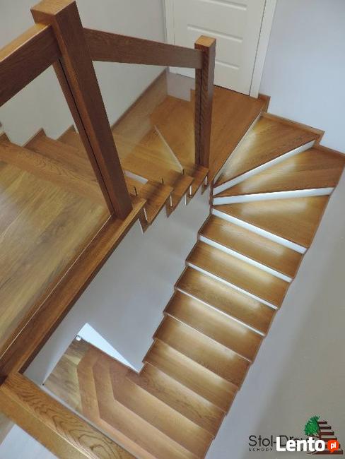 Schody drewniane - Podłogi - RZESZÓW