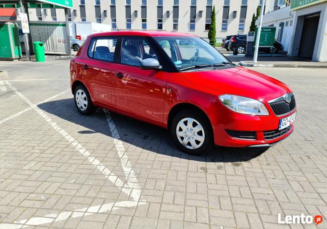 Skoda Fabia 2010 r. Niski przebieg