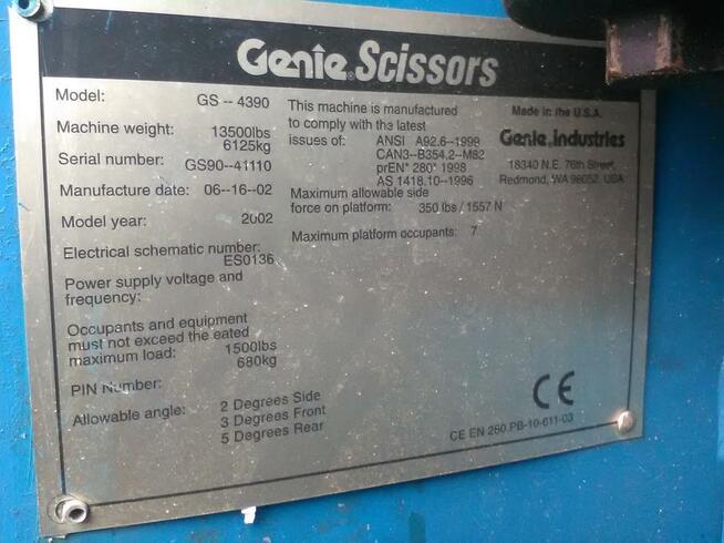 Genie GS-4390 podnośnik nożycowy, podest ruchomy wolnobieżny