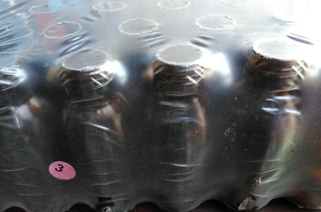 Butelka 100 ml. szkło brąz. nakrętka Fi 22