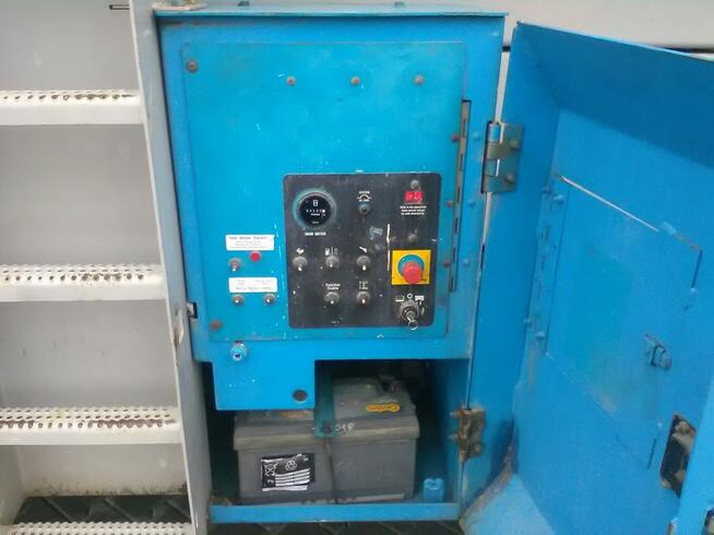 Genie GS-4390 podnośnik nożycowy, podest ruchomy wolnobieżny