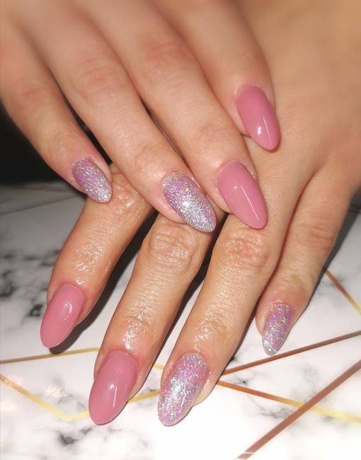 Manicure, pedicure hybrydowy