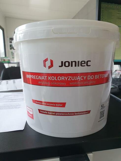 Impregnat koloryzujący do betonu Joniec kolor platinium