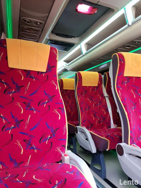 Wynajem busa Jaworzno przewóz osób Tychy busy Katowice