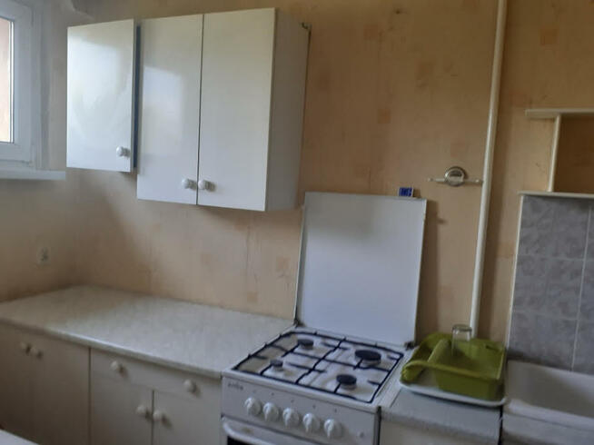 Os. Piastowskie, Rataje - mieszkanie 2-pok. w bloku z balkon