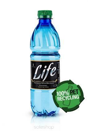 LIFE Woda mineralna w butelce 500 ml. z 100% PET recyclingu