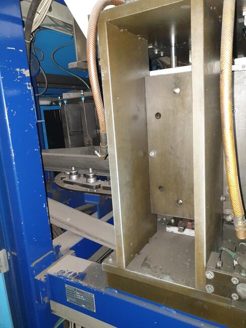 TETRAPAK LX-6 maszyna do wydmuchiwania butelek PET