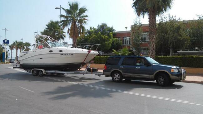 Transport jachtów oraz przewóz Łodzi motorowych na lawecie