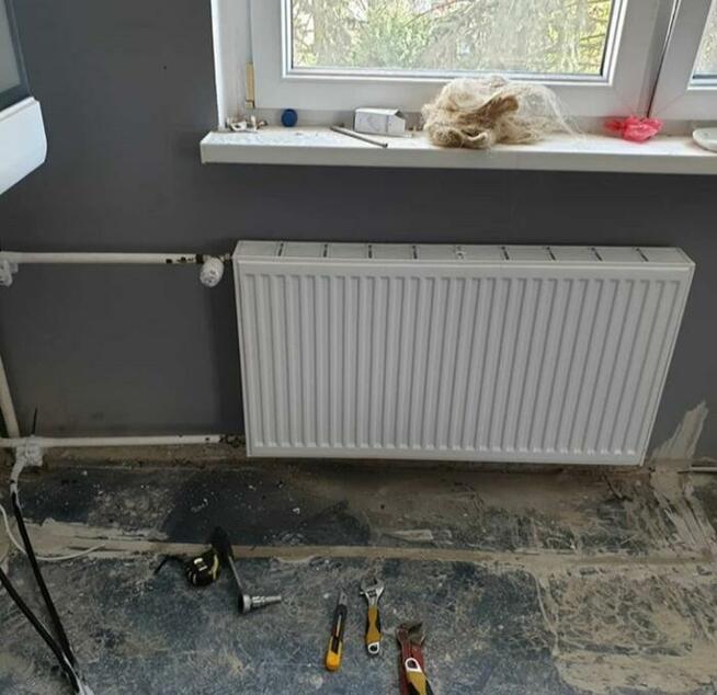 Całoroczna Wymiana Grzejników Zamrażanie Rur Hydraulik