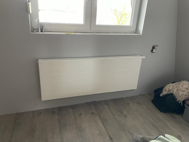 Całoroczna Wymiana Grzejników Zamrażanie Rur Hydraulik